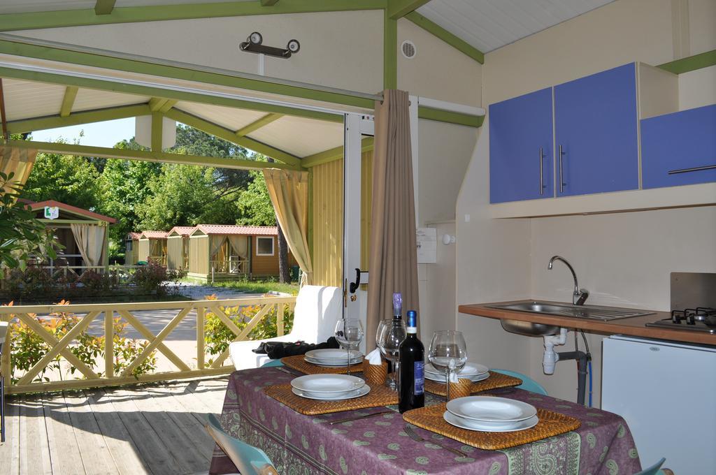 Camping Versilia Mare Hotel Lido di Camaiore Eksteriør billede